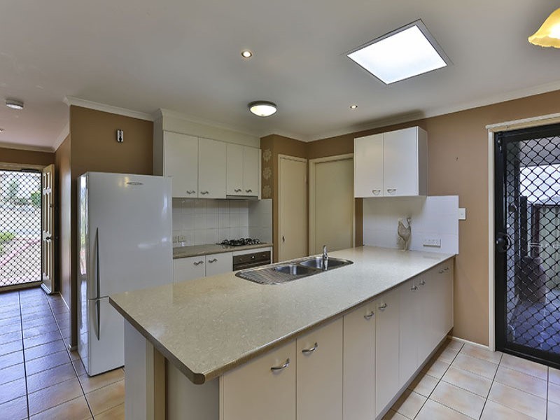 13 Batch Court, Harristown QLD 4350