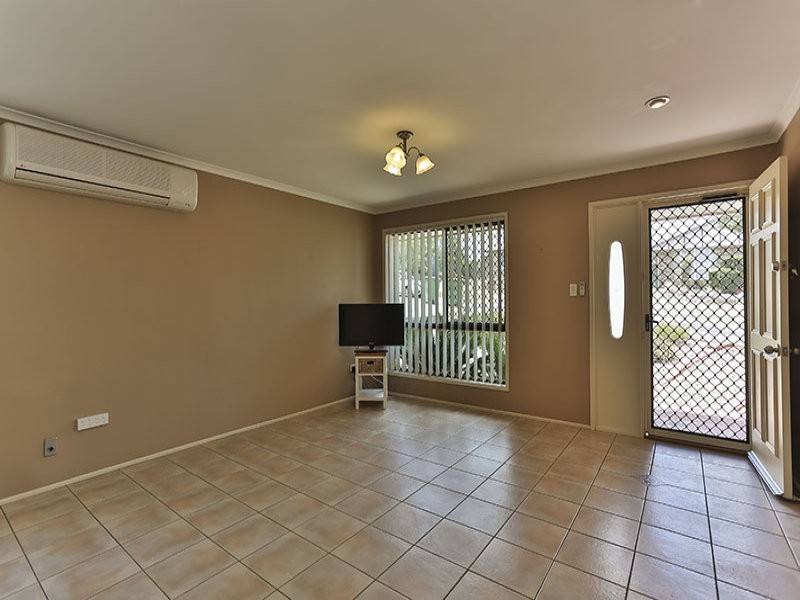 13 Batch Court, Harristown QLD 4350