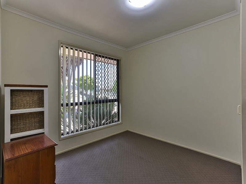 13 Batch Court, Harristown QLD 4350