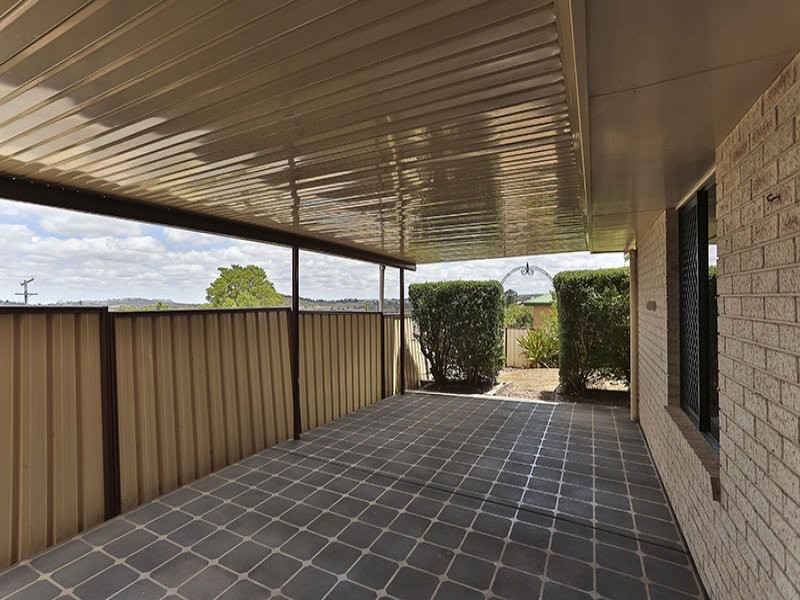 13 Batch Court, Harristown QLD 4350