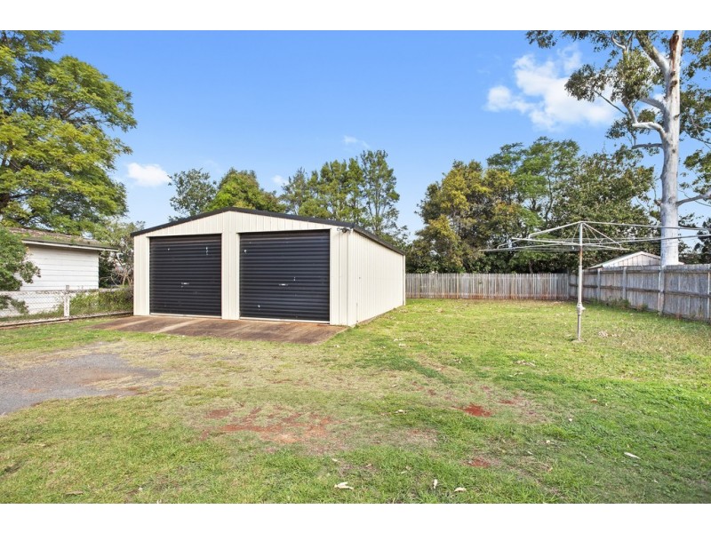 218 Bridge Street, Newtown QLD 4350