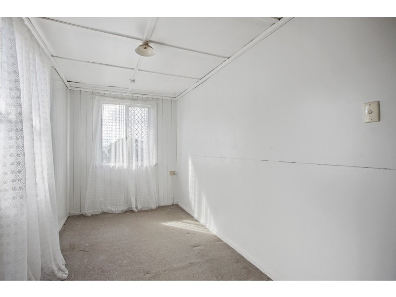 218 Bridge Street, Newtown QLD 4350