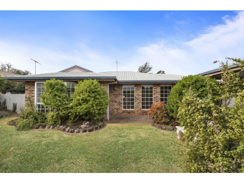 16 Byrd Court, Wilsonton QLD 4350