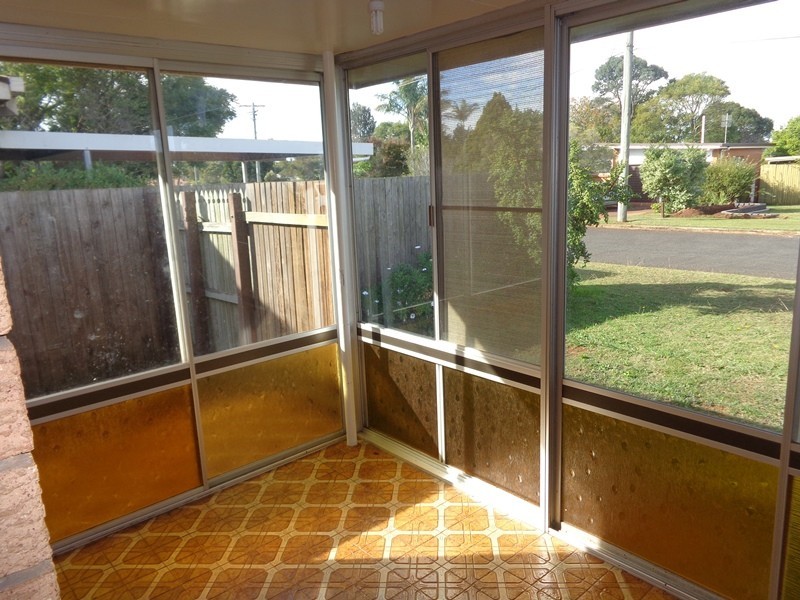 1 Koenig Court, Wilsonton QLD 4350