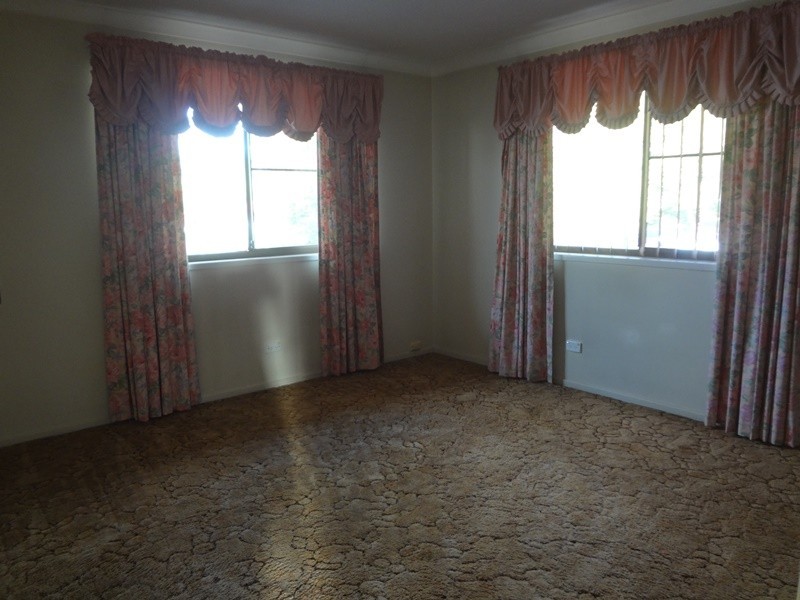 126 James Street, South Toowoomba QLD 4350