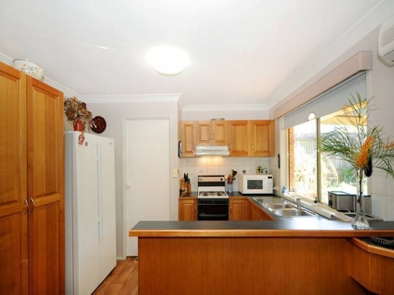 35 Seppelt Street, Wilsonton Heights QLD 4350