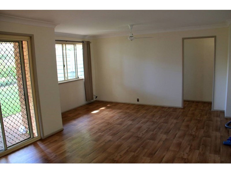 35 Seppelt Street, Wilsonton Heights QLD 4350