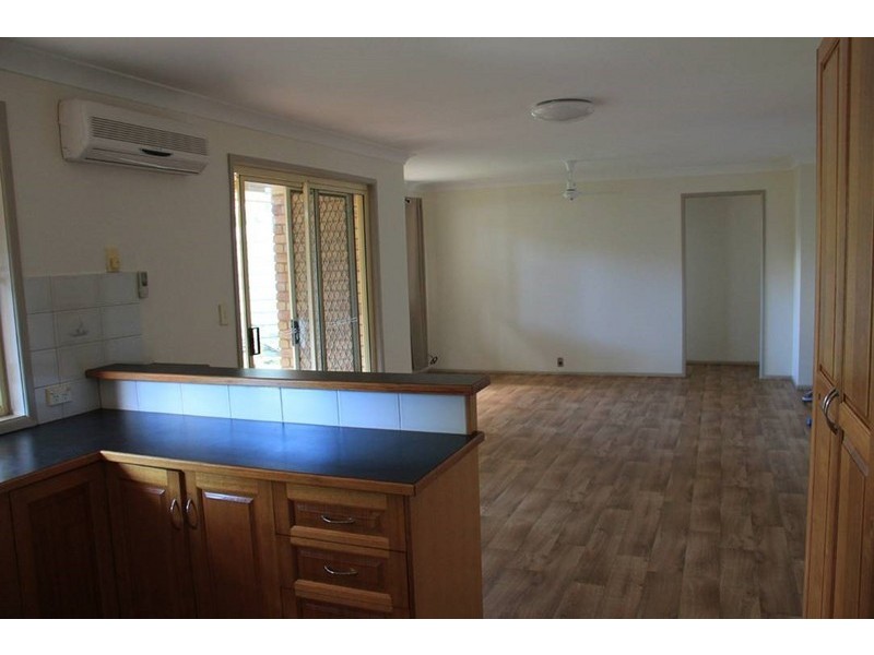 35 Seppelt Street, Wilsonton Heights QLD 4350