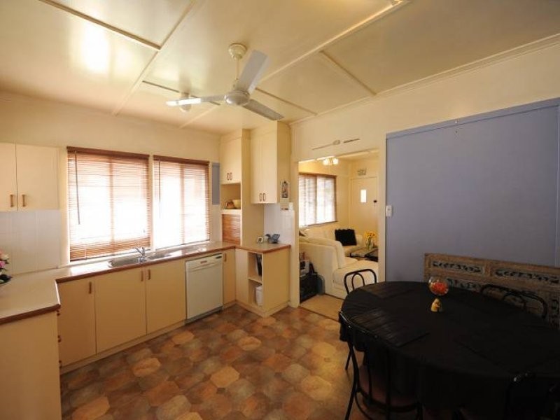15 Kelly Street, Harlaxton QLD 4350