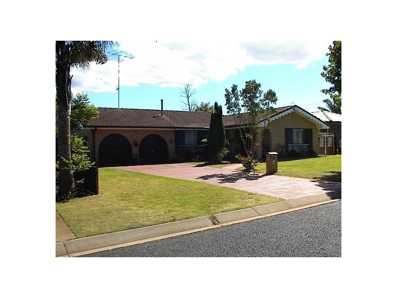 13 Orchid Street, Centenary Heights QLD 4350