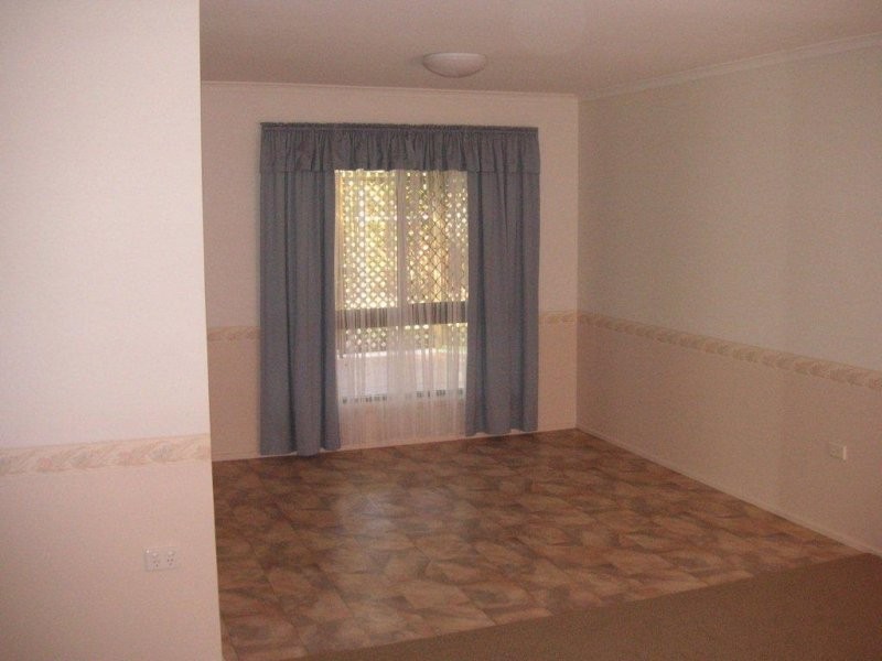 428 Stenner Street, Kearneys Spring QLD 4350