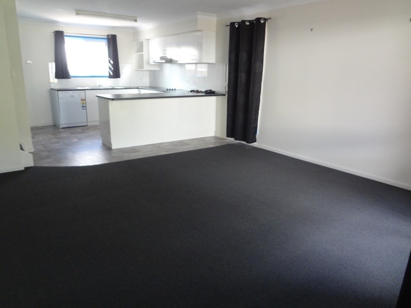 1/233 Hume Street, South Toowoomba QLD 4350