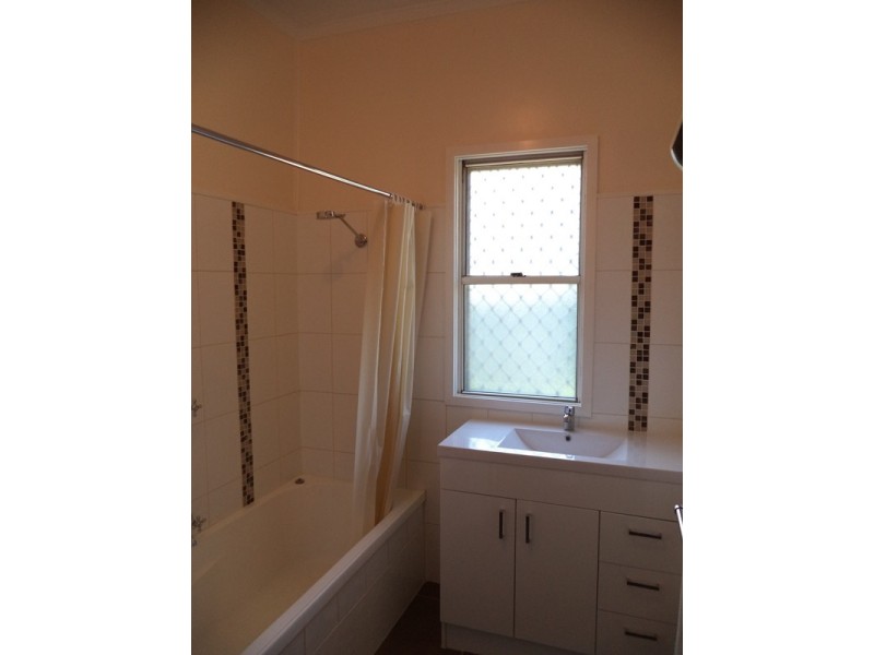 23 Perry Street, Harlaxton QLD 4350