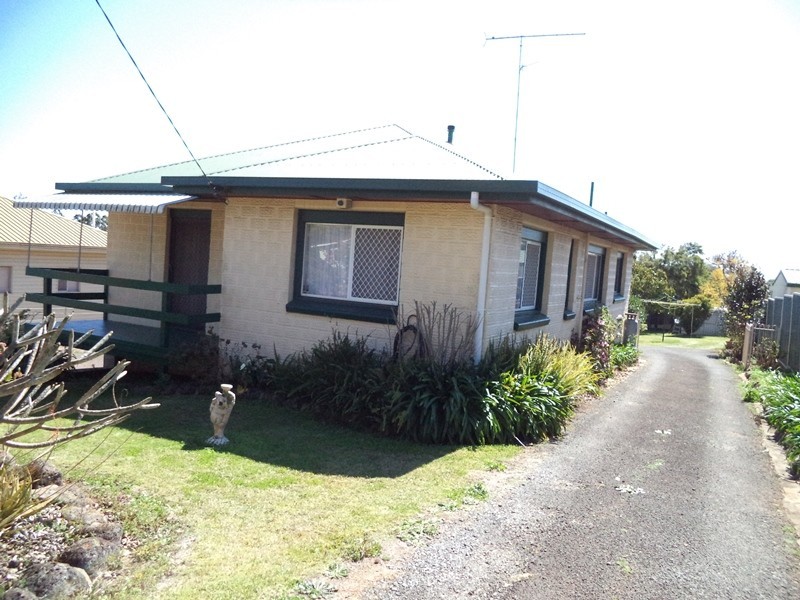 23 Perry Street, Harlaxton QLD 4350