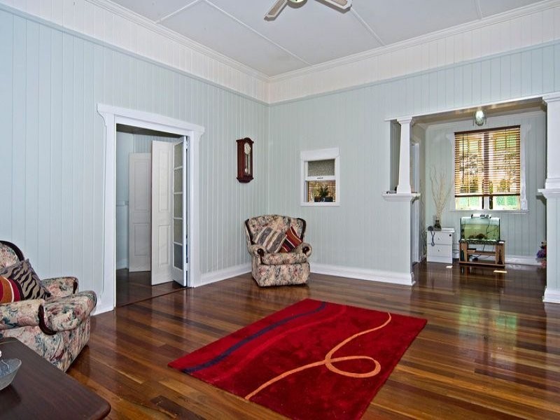 30 High Street, Wyreema QLD 4352