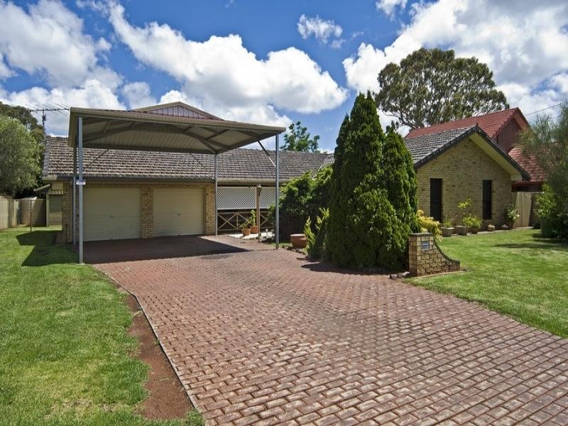 7 Amber Court, Darling Heights QLD 4350