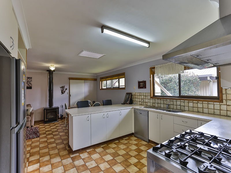 7 Amber Court, Darling Heights QLD 4350