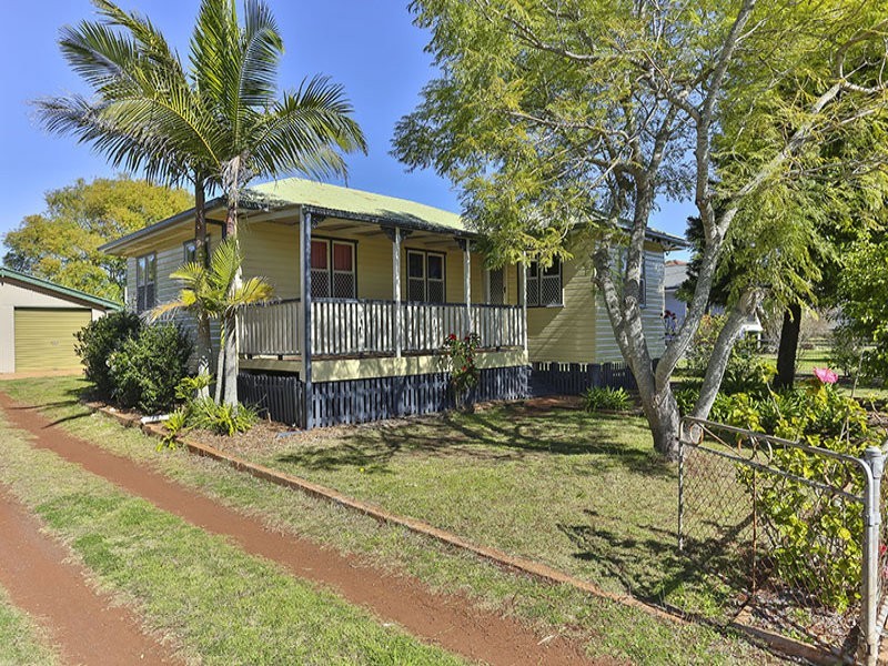 26 Stehn Street, Harristown QLD 4350