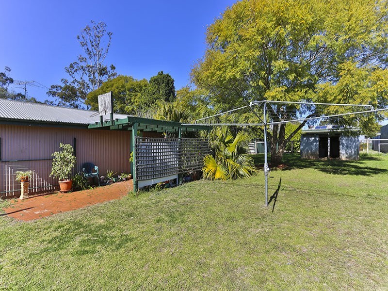 26 Stehn Street, Harristown QLD 4350