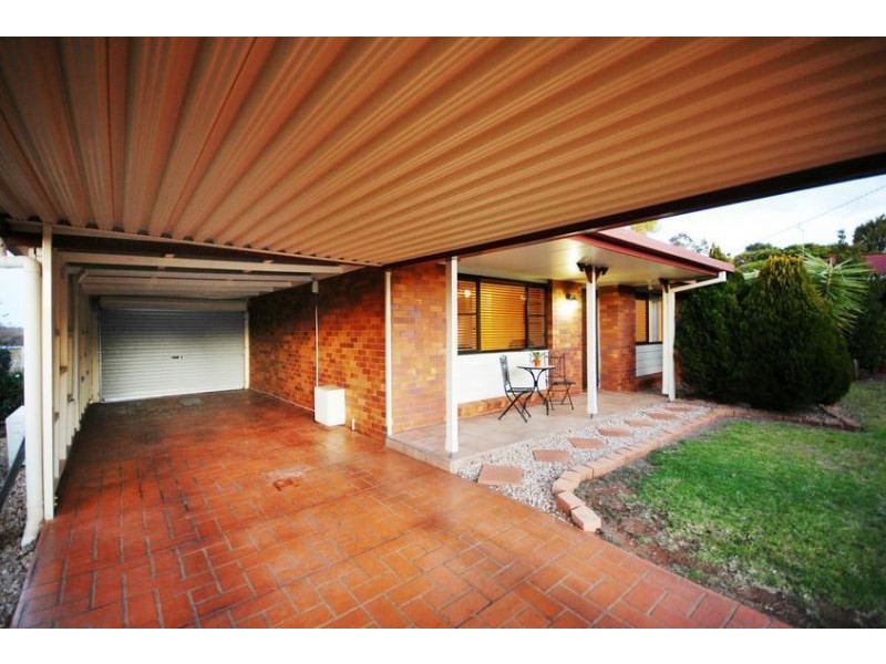 19 Melita Crescent, Wilsonton Heights QLD 4350