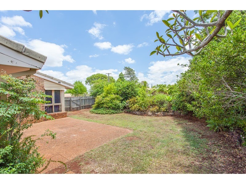 10 Arlaw Street, Centenary Heights QLD 4350