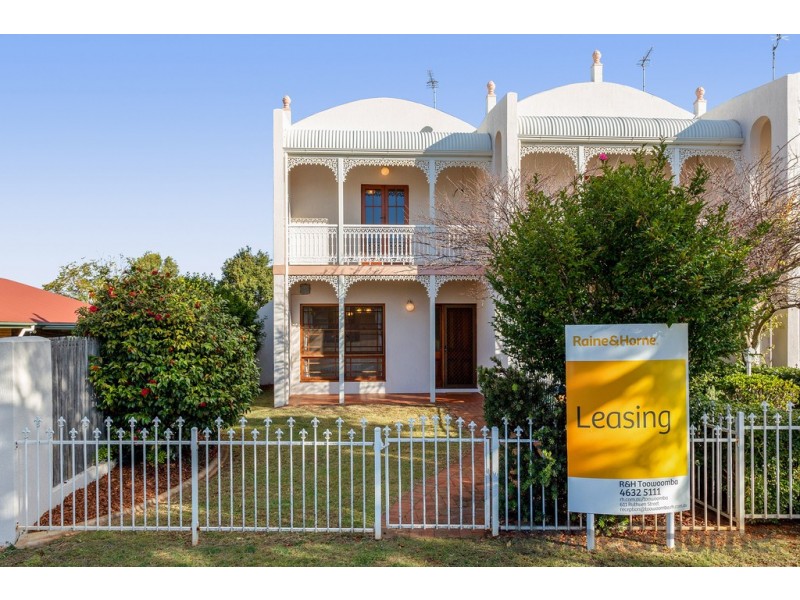 1/6 Gabrielle Street, Kearneys Spring QLD 4350
