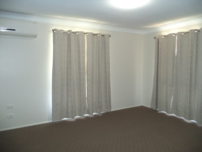 5 Coonawarra Court, Wilsonton Heights QLD 4350