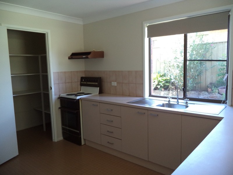 5 Coonawarra Court, Wilsonton Heights QLD 4350
