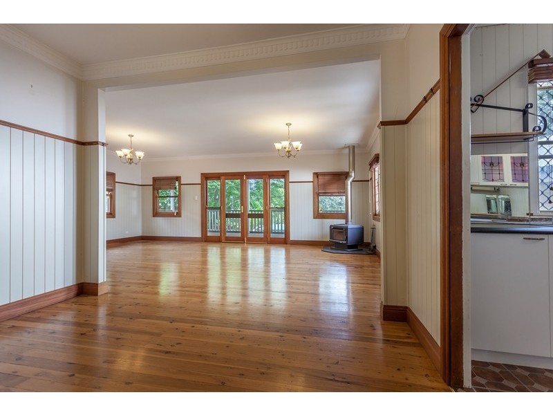 13 Haig Street, South Toowoomba QLD 4350