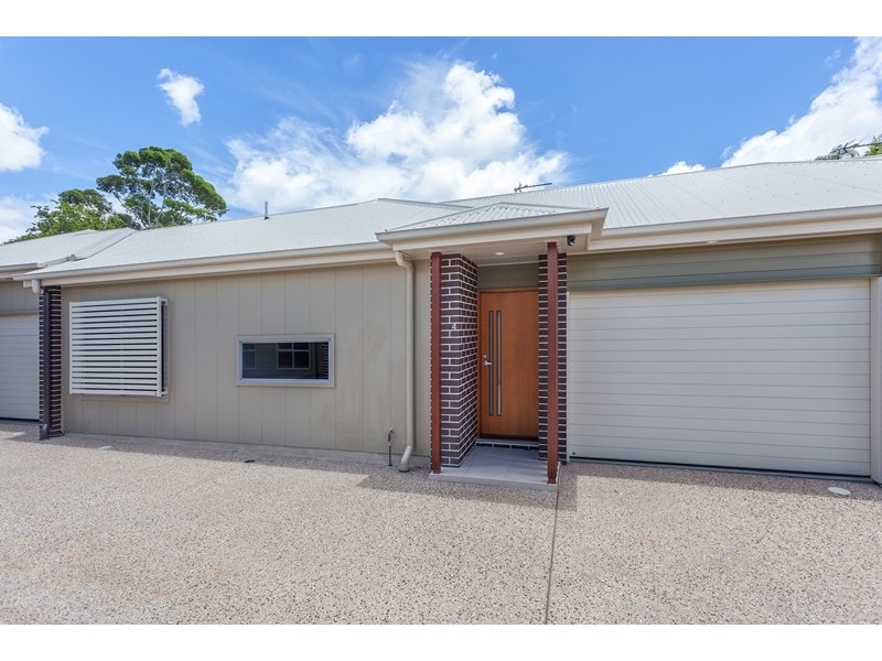 4/126 Long Street, Centenary Heights QLD 4350