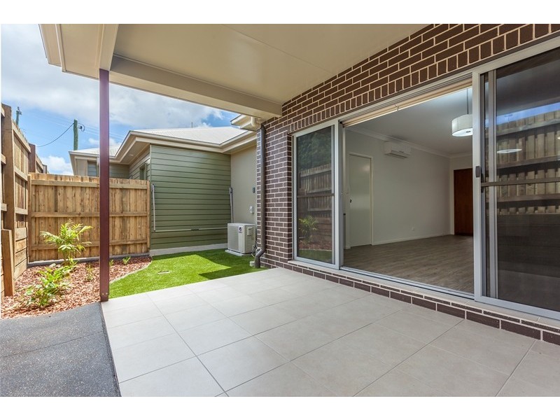 4/126 Long Street, Centenary Heights QLD 4350