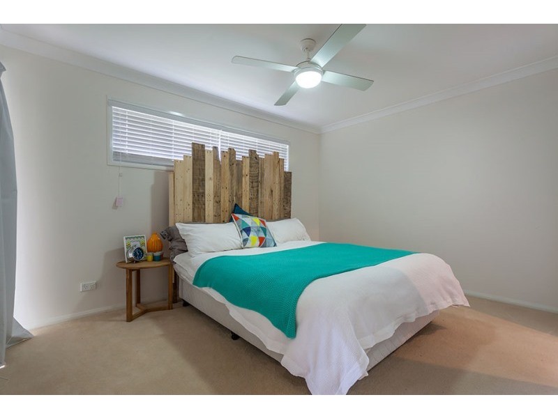 206 Nelson Street, Kearneys Spring QLD 4350