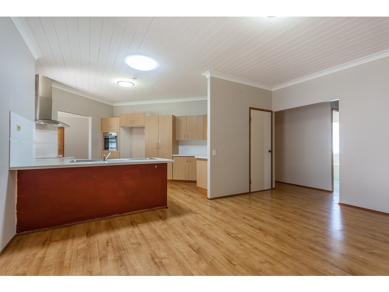 5 Hoad Court, Rangeville QLD 4350