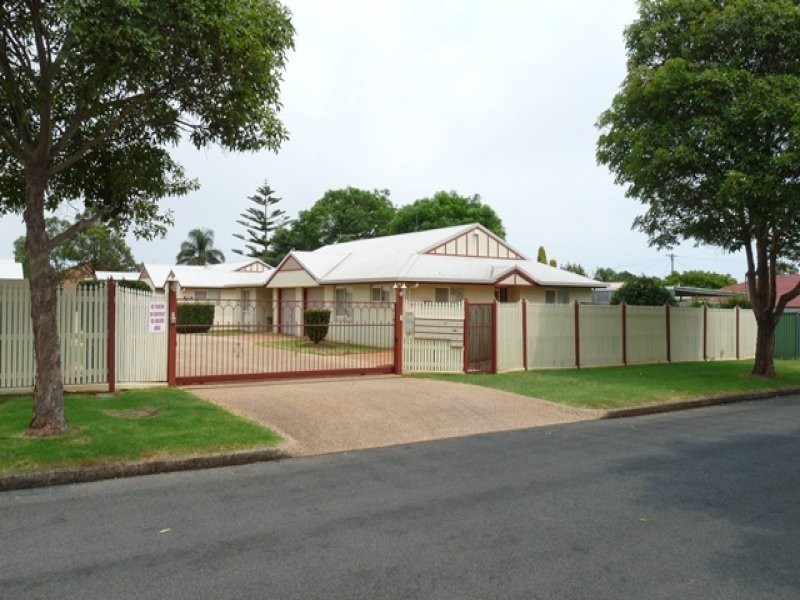 11/1 Cox Street, Wilsonton QLD 4350