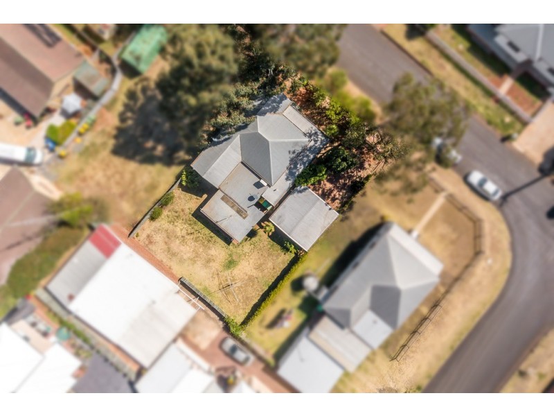 6 Aland Street, South Toowoomba QLD 4350