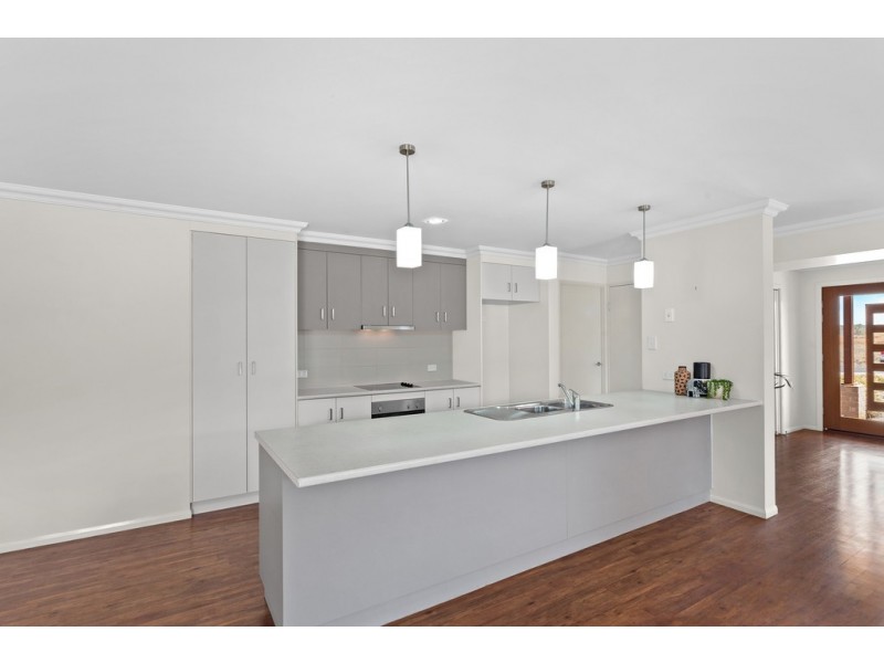 30 Shoesmith Road, Westbrook QLD 4350