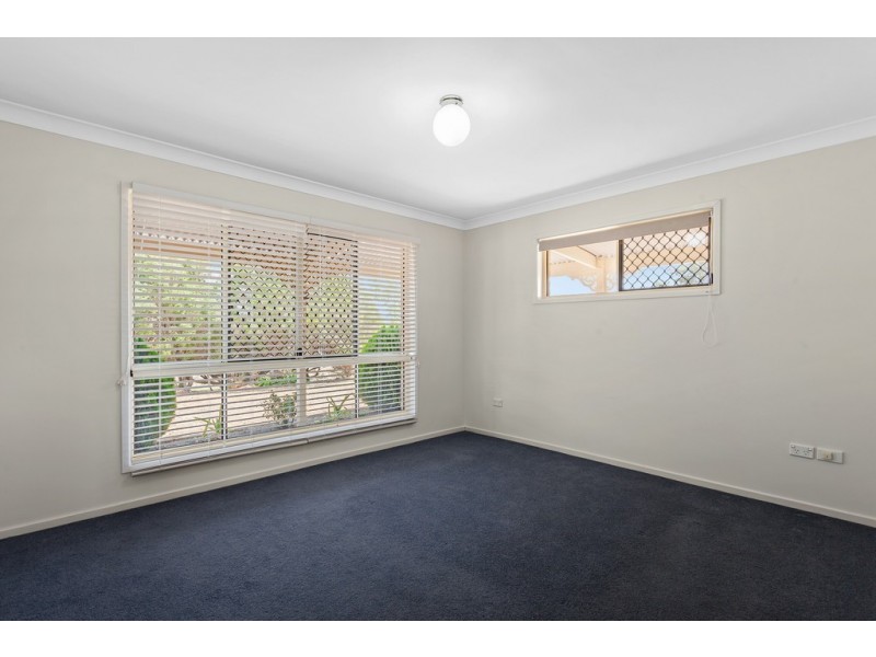 4 Brunswick Court, Glenvale QLD 4350