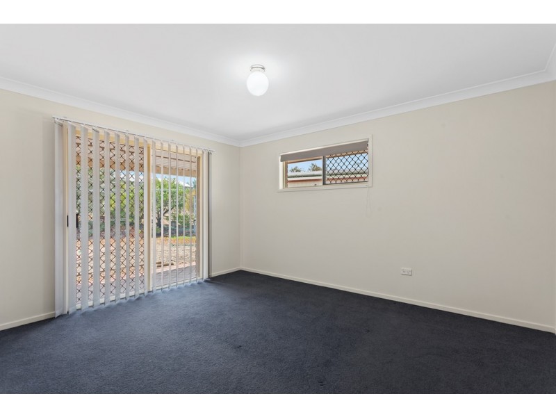 4 Brunswick Court, Glenvale QLD 4350