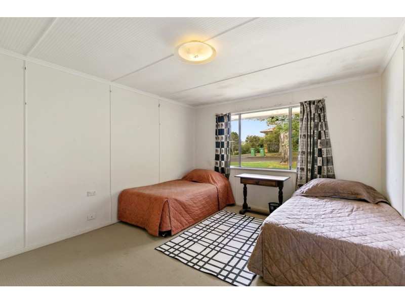33 Rodway Crescent, Rangeville QLD 4350