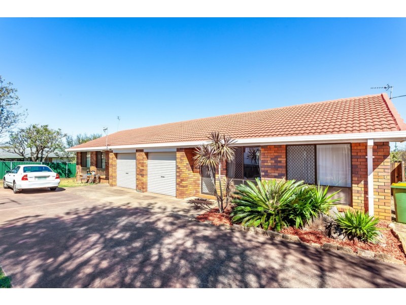 276 Tor Street, Rockville QLD 4350