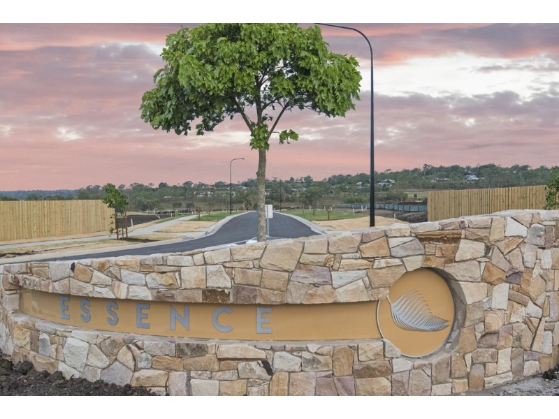 20 Whitewood Way, Cotswold Hills QLD 4350