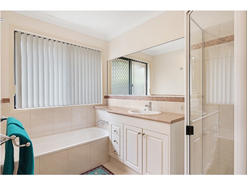 14 Kirklees Street, Newtown QLD 4350