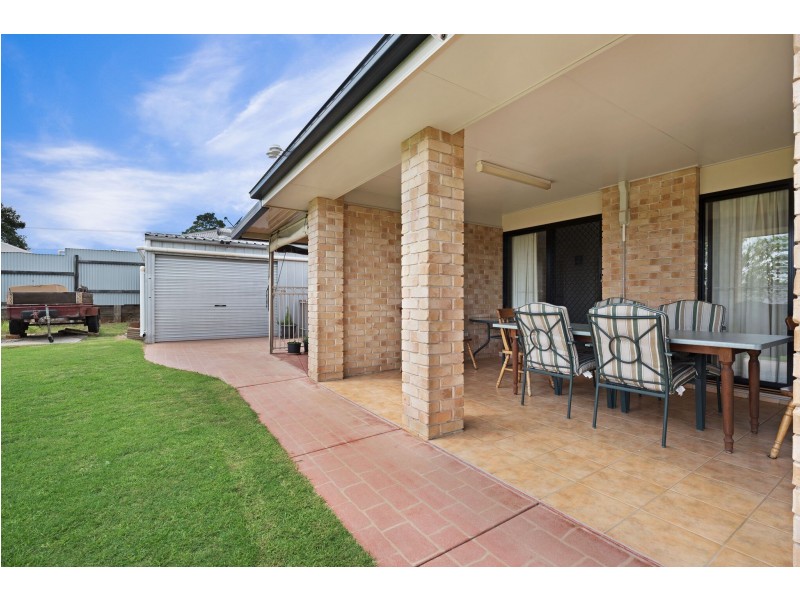 14 Kirklees Street, Newtown QLD 4350