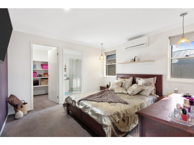 101 Entabeni Drive, Kearneys Spring QLD 4350