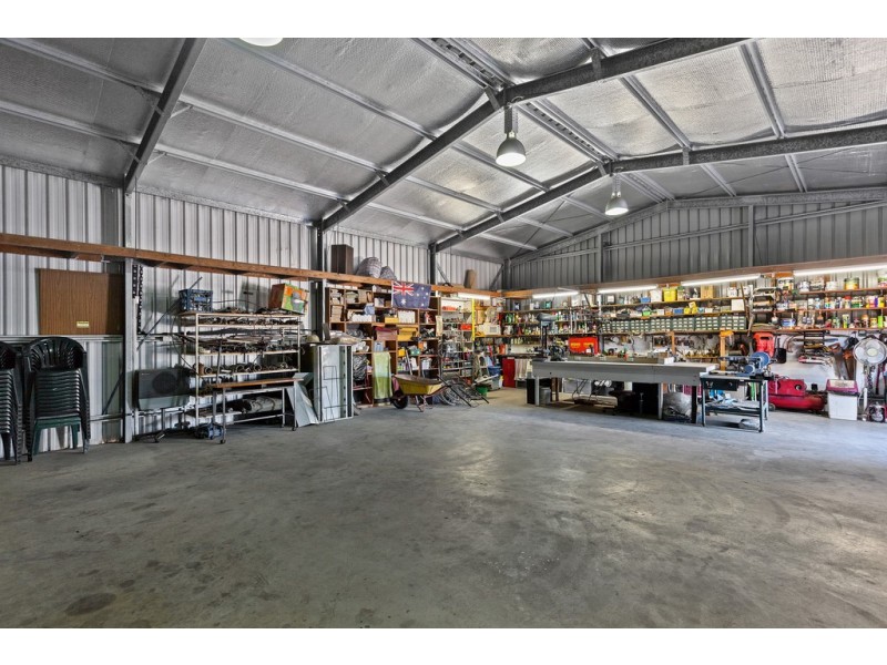 8 Katim Court, Cotswold Hills QLD 4350