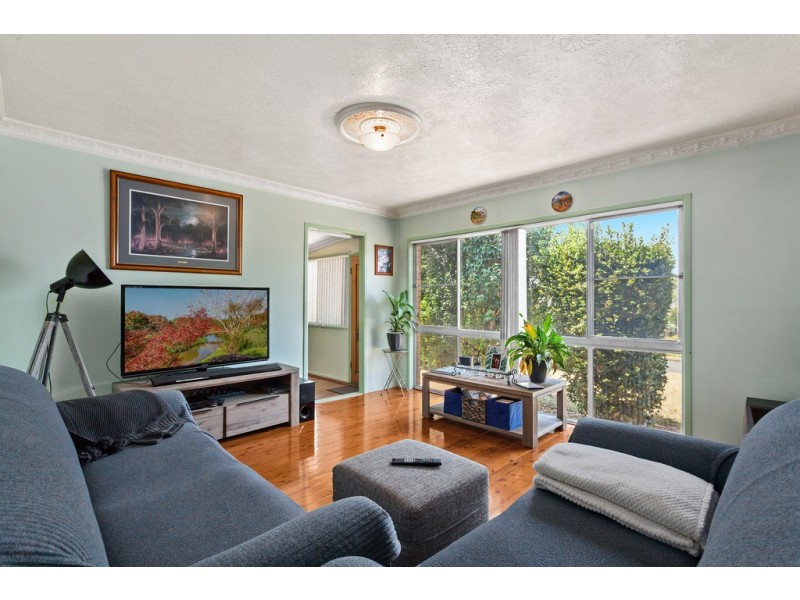 15 Bingara Street, Mount Lofty QLD 4350