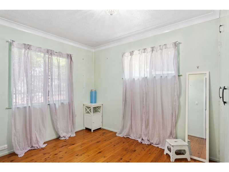 15 Bingara Street, Mount Lofty QLD 4350