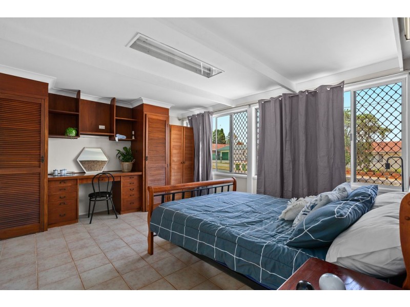 295 Tor Street, Wilsonton QLD 4350