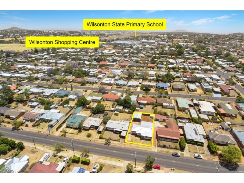 295 Tor Street, Wilsonton QLD 4350