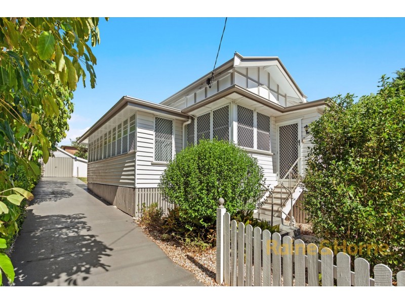 124 Neil Street, South Toowoomba QLD 4350